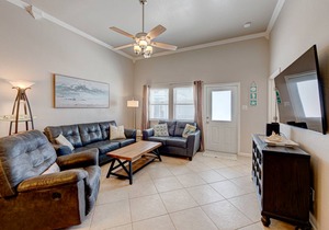 111 m² Apartment ∙ 2 bedrooms ∙ 8 guests