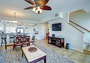 131 m² Condo ∙ 2 bedrooms ∙ 8 guests
