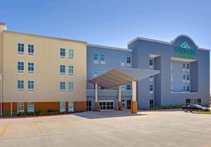 2-Star Hotel ∙ Wingate by Wyndham Corpus Christi