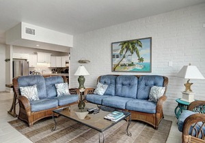 Channelview 206