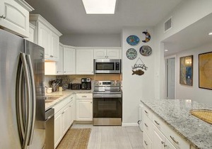 Channelview 206