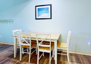Dog-Friendly Townhouse w/ Shared Pool, High-Speed WiFi, and Central AC!