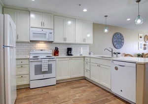 Luxurious Port A Retreat at the Grand Caribbean - 2bdr/2ba