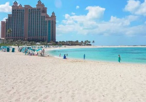 The Harborside Resort at Atlantis