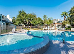 Courtyard | Sailhouse