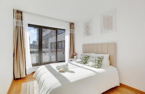 Flandres Apartment | À 1 minute du métro et Parking privé