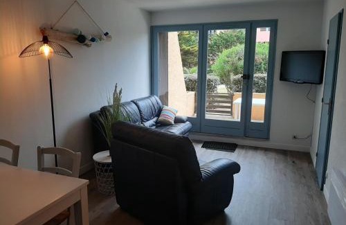 Le Penon Apartment | À deux pas des commerces et de l'océan, appartement rénové avec terrasse à Seignosse - FR-1-239-413