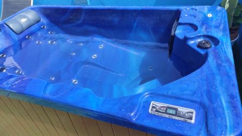 Playa de Arinaga Apartment | Ático Arinaga con vistas , jacuzzi , terraza y barbacoa