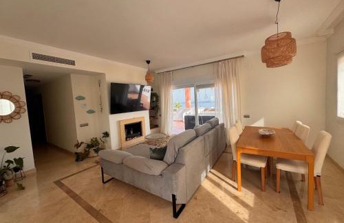 San Roque Apartment | Ático con vistas al mar y terraza