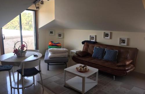 O Rosal Apartment | Ático luminoso en O Rosal