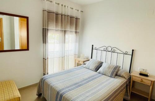 Conil de la Frontera City Center Apartment | Ático Premium Conil con 2 terrazas, parking, piscina, Aire Ac y WIFI -SOLO FAMILIAS Y PAREJAS-