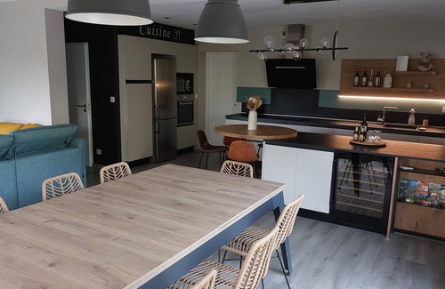 Saint Alban Auriolles House | "Échappée Manora-Chênes & Clapas" Gîte Ardèche swimming pool