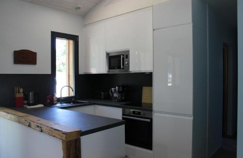 Saint-Yzans-de-Medoc House | Écottage Walter dans le parc de Loudenne