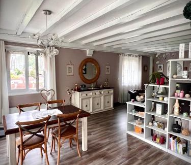 Ornans Apartment | Ô Nid Douillet