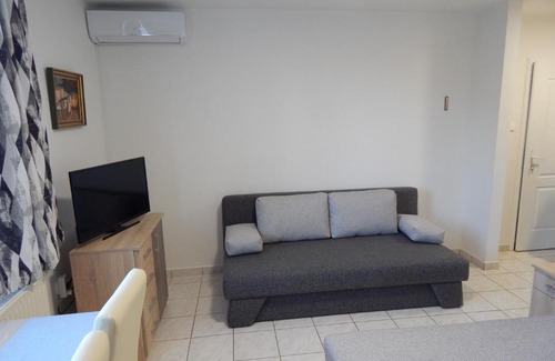 Sarvar House | Újsziget Vendégház