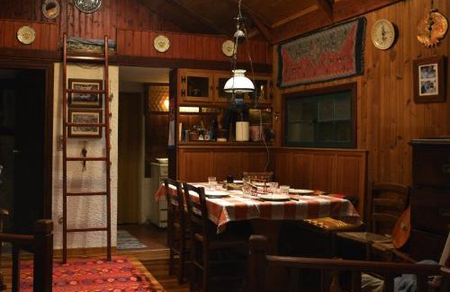 Kefalochori Ski Chalet | Βίγλα 1970