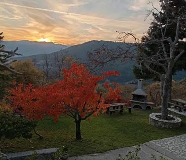 Synikia Mesi Trikalon House | Ξενώνας Το Πατρικό