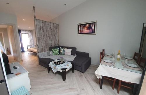 Nea Potidaia Apartment | Το σπιτι της Μπρουνας