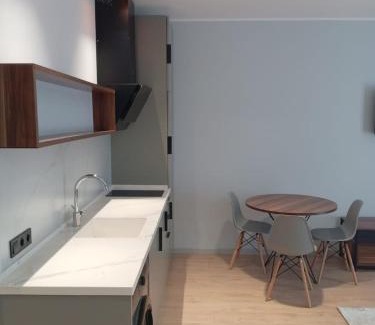 Makhinjauri Apartment | Апартаменты в Батуми на берегу моря Mziuri Gardens