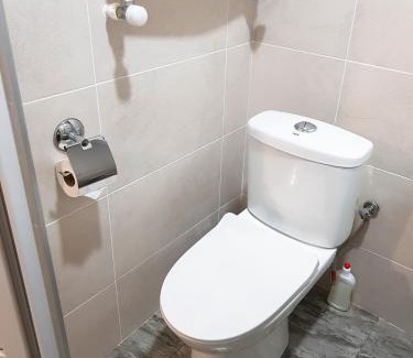 Tbilisi House | Домик у Куры