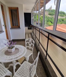 Veliko Tarnovo Apartment | Къща за гости Великите