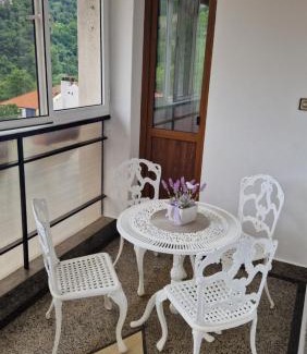Veliko Tarnovo Apartment | Къща за гости Великите
