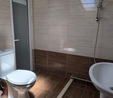 Primorski Bed & Breakfast | Пансион Делфини Варна