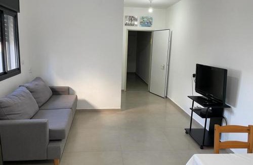 Ma'alot - Tarshiha Apartment | סוויטת הגן השקט- סוויטה מושלמת במעלות