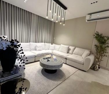 Jeddah Apartment | إفيرست للشقق الفندقية حي النزهة 710