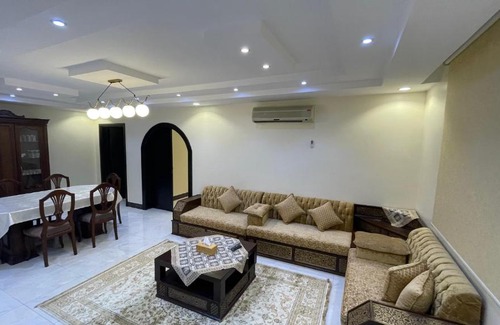 Yanbu Al Sinaiyah Apartment | اتش h5 ينبع الصناعية