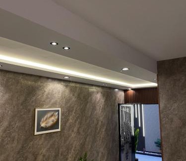 Mizail Apartment | استديو انيق بحي العقيق ببلكونه خارجيه ودخول ذكي