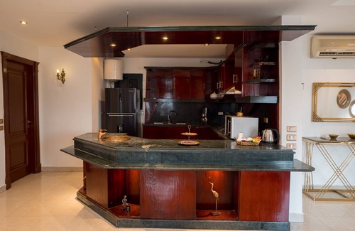 Qasr an-Nil Apartment | الزمالك دقيقة على النيل