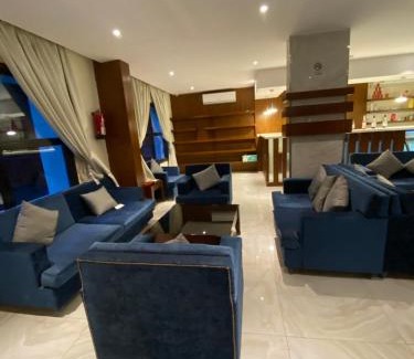 Buraydah Hotel | ال متعب سويتس القصيم