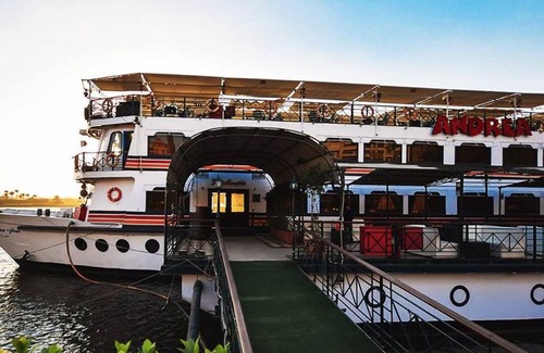 Agouza Boat Rental | بيت الخليج للشقق المفروشة في القاهرة