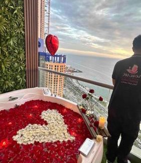 Ash Shati Apartment | داماك الكورنيش جدة الجناح الذهبي Damac tower jeddah