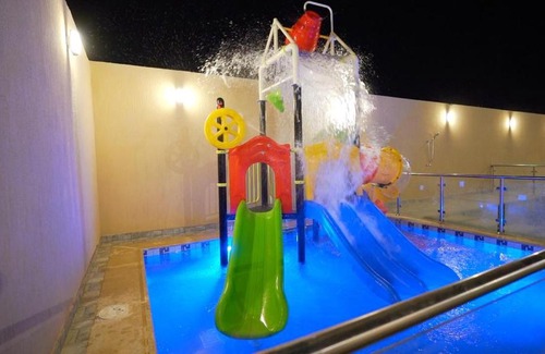 Al Kharj Ski Chalet | شاليهات إيلما