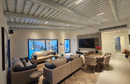 Riyadh Ski Chalet | شاليهات كريستال فيوز