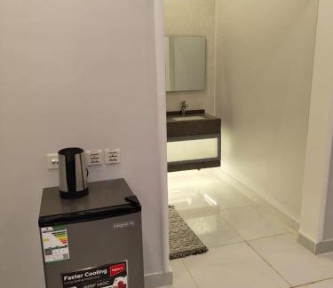 Hera Street Apartment | شقة بغرفة نوم وصالة - Luxury bedroom and living Room