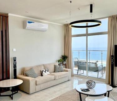 Ash Shati Apartment | شقة فاخرة vip مطلة على البحر برج المسارات