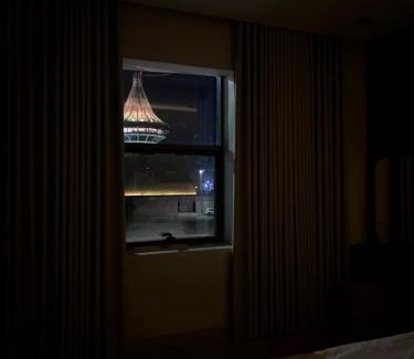 Al Kharj Apartment | شقة مطلة على البرج - غرفه وصالة