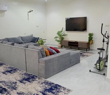 Al-Hofuf Apartment | شقة مفروشه ومريحة وقريبه من المناطق السياحية عوائل فقط