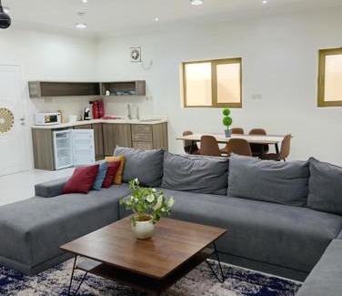 Al-Hofuf Apartment | شقة مفروشه ومريحة وقريبه من المناطق السياحية عوائل فقط