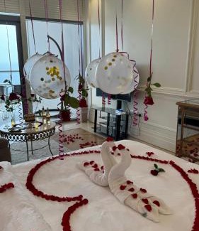 Ash Shati Apartment | شقق بإطلالة بحرية في برج داماك جدة