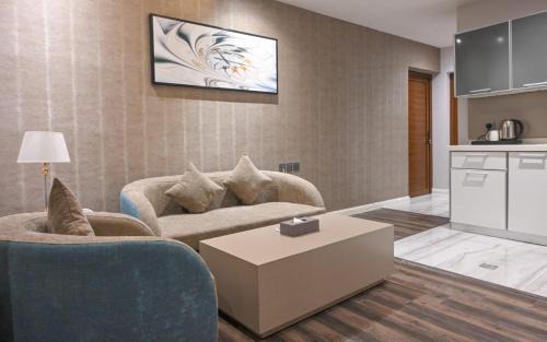 Al Khobar Apartment | شقق حديقة الشرق بلس للشقق المخدومة