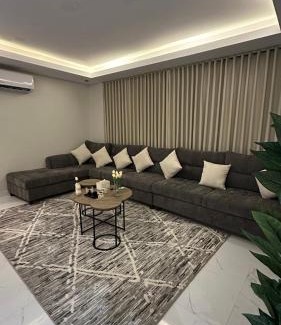 Al Ulaya Apartment | شقه لليله جميله ومريحه