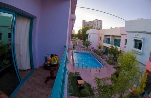 Corniche Hotel | فندق الاطلال