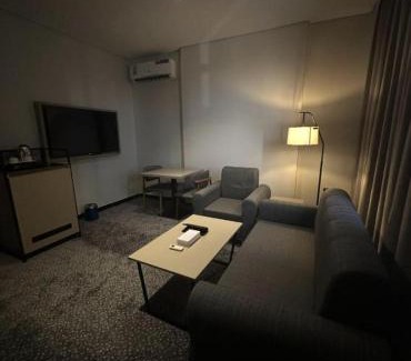 Taif Hotel | فندق فيوري - المطار