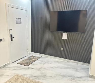 Ghirnatah Apartment | كراون ستي للشقق المخدومة