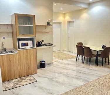 Ghirnatah Apartment | كراون ستي للشقق المخدومة