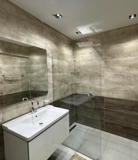 Al Manial Apartment | كورنيش المنيل عبد العزيز السعود